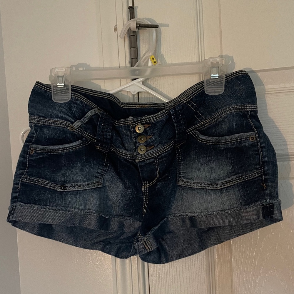 Woman’s shorts